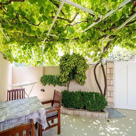 Vulic - One-bedroom *