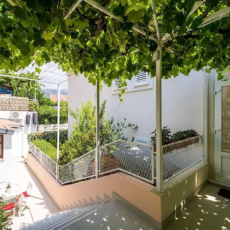 Vulic - One-bedroom Apartment