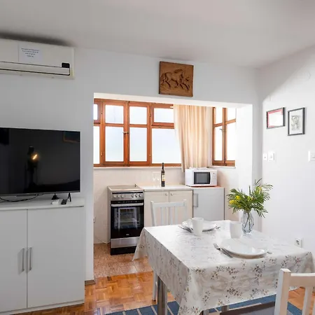 Vulic - One-bedroom